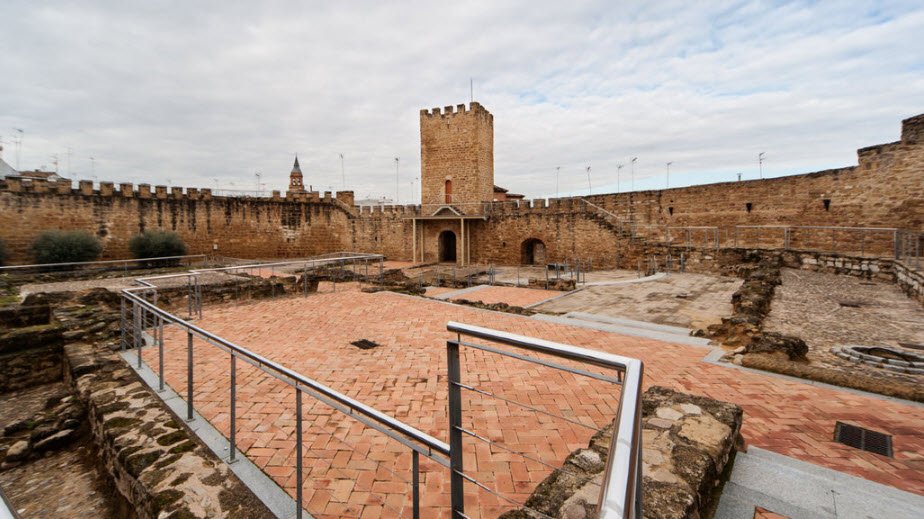 Castillo del Trovador Macías, Spain